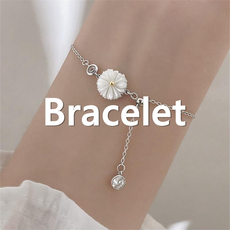 Buy Luxury Shining Zircon Butterfly Bracelet for Women and Girls - Alpha  Jewelleries