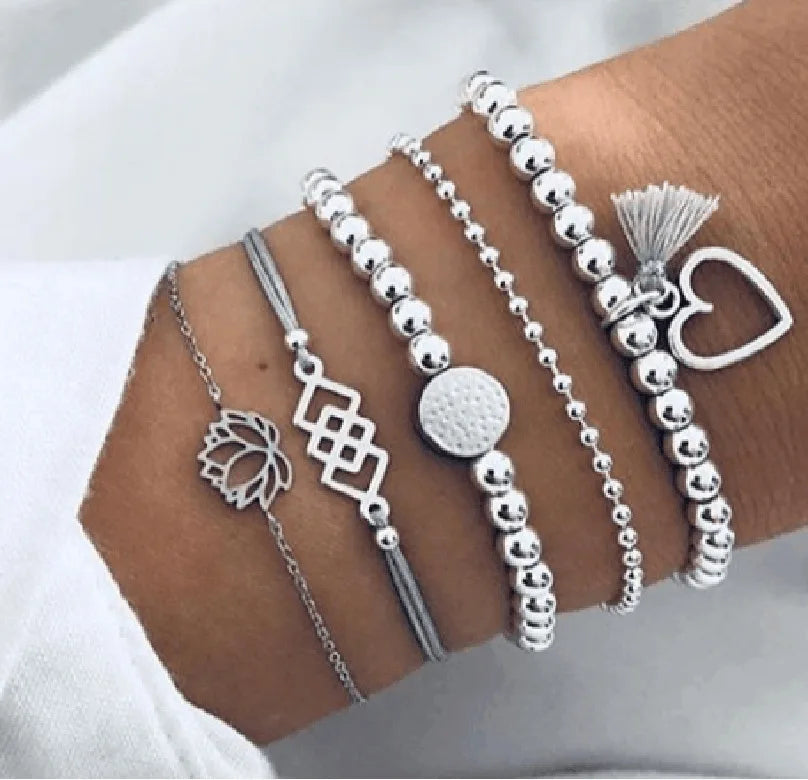 Aveuri-Christmas Gift New Year's Eve Gift 4pcs/Set Bohemian Stone beads chains bracelets Set For Women Metal Heart Round Tassel charm Bangle Fashion Jewelry