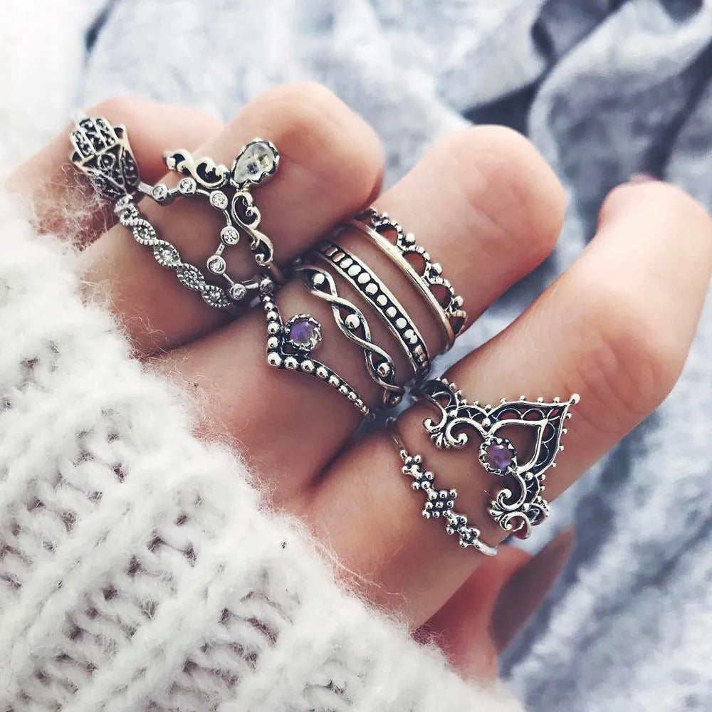 Aveuri-Christmas Gift New Year's Eve Gift Vintage Boho Finger Rings Set Moon Snake Crystal Midi Kunckle Ring For Women Wedding Party Jewelry Accessories