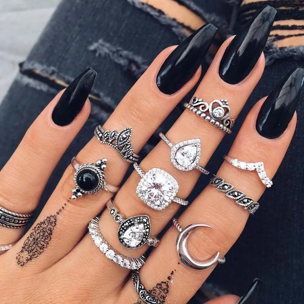 Aveuri-Christmas Gift New Year's Eve Gift Vintage Boho Finger Rings Set Moon Snake Crystal Midi Kunckle Ring For Women Wedding Party Jewelry Accessories