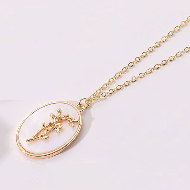 gold December Flower Birth Flower Birthday Shell Pendant Necklace Female Ins Style New Flower Clavicle Chain