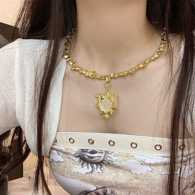 gold Heavy Industry Golden Necklace Design Clavicle Chain Mid-Ancient Necklace Lovely Flower Earrings Women's Suit