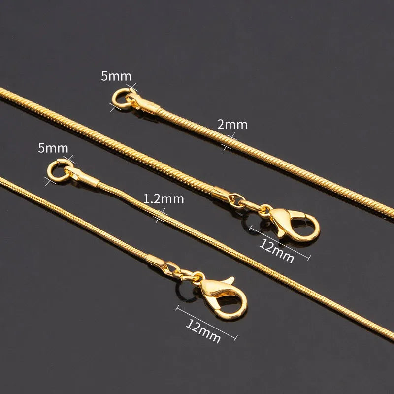 Aveuri Vintage Gold Color Snake Chain Necklace For Women Fashion Simple Alloy Clavicle Chain Necklace Men Party Jewelry Accessories