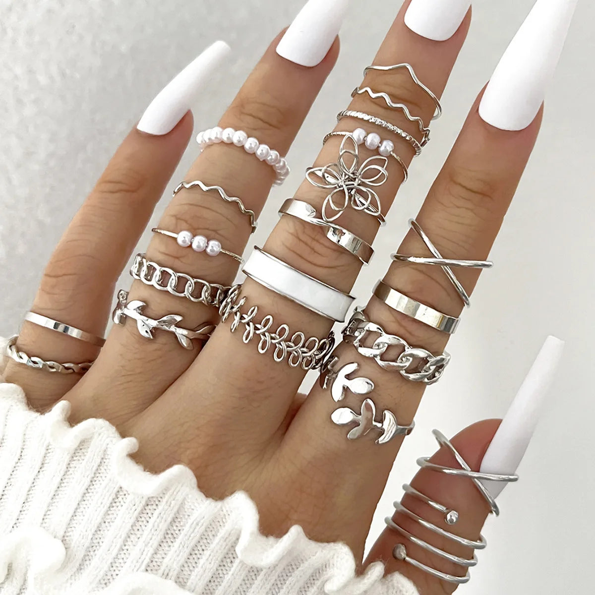 Aveuri-Christmas Gift New Year's Eve Gift Bohemian Geometric Knuckle Rings Set For Women Eye Cross Sun And Moon Leaf Charm Finger Ring Female Fashion Party Jewelry