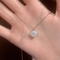 Aveuri Simple Moonstone Shell Pendant Necklace Silver Color Box Chain Clavicle Chain Choker Women Elegant Jewelry Accessories