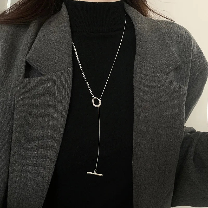 Aveuri Fashion Simple Silver Color Metal Geometric Necklace for Women Stainless Steel Long Chain Necklace Sweater Jewelry Gift 2024