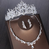 Aveuri 2023 Back To School Luxury Heart Crystal Bridal Jewelry Sets Wedding Cubic Zircon Crown Tiaras Earring Choker Necklace Set African Beads Jewelry Set
