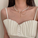 Aveuri French Baroque Irregular Natural Fresh Water Pearl Choker Necklace Cubic Zirconia Heart Pendant Wedding Jewelry Collares De Moda