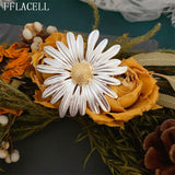 AVEURI NEW Female Male Elegant Vintage Metal Plant Flowers Daisy Brooch For Women Man Collar Accessories Couple Jewelry Gifts