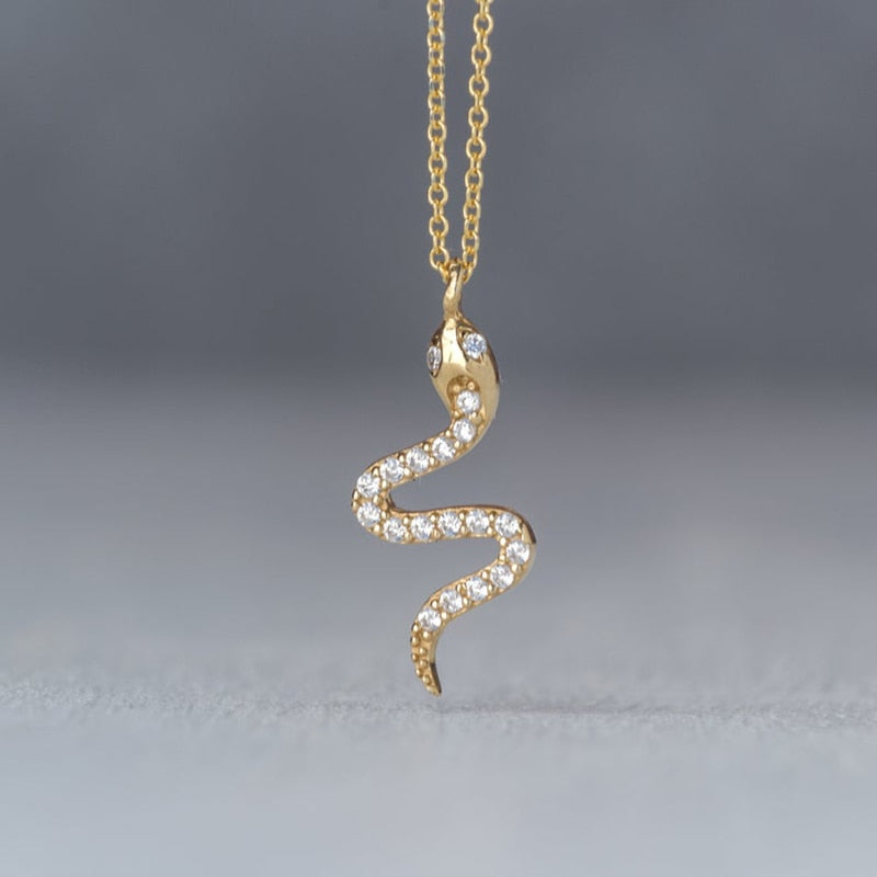 Aveuri 2023 Trend 925 Sterling Silver Gold Snake Pendant Clavicle Chain Chocker Women Necklace Luxury Fine Jewelry Wedding Gifts