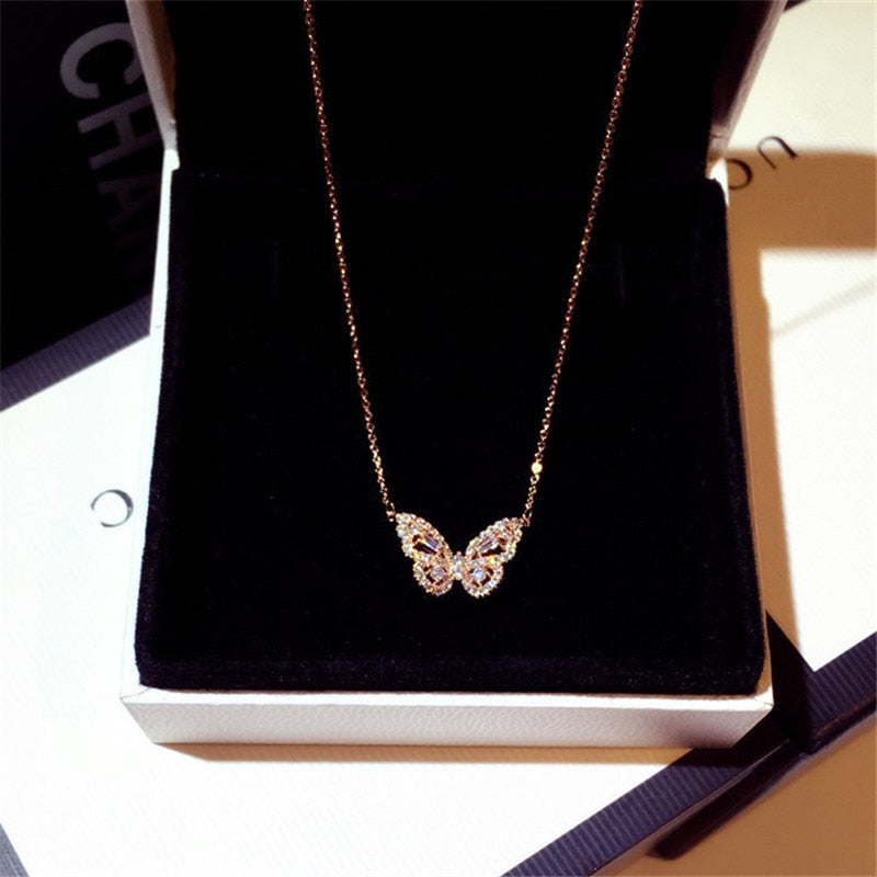 Christmas Gift Butterfly Necklaces Pendants For Women Cubic Zirconia Luxury Clavicle Chain Temperament Jewelry Necklace