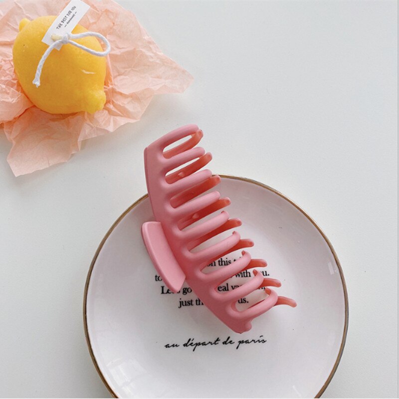 Large shark hair clip fashion hair accessories women top clip back head hairgrips bath catch wild frosted hairpin headwear new