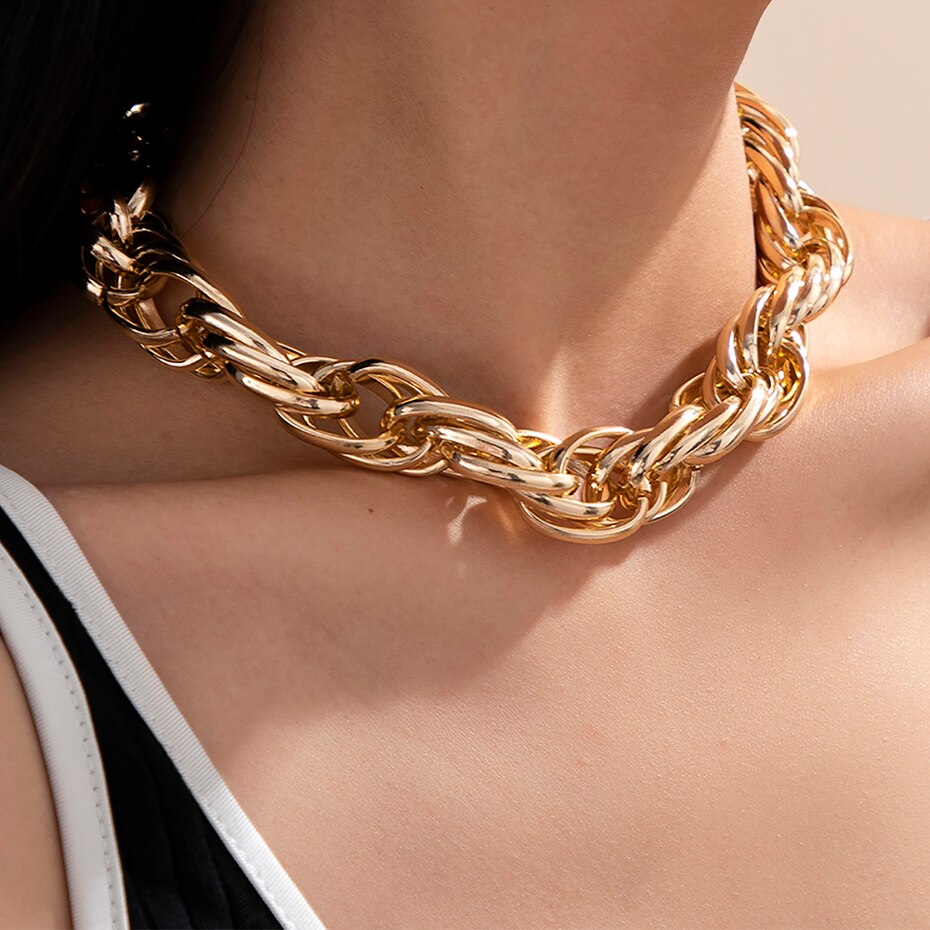 Aveuri Punk Simple Chunky Chain Necklaces for Women Goth Thick Chain on the Neck Statement Choker Necklace Men Fashion Couple Jewelry