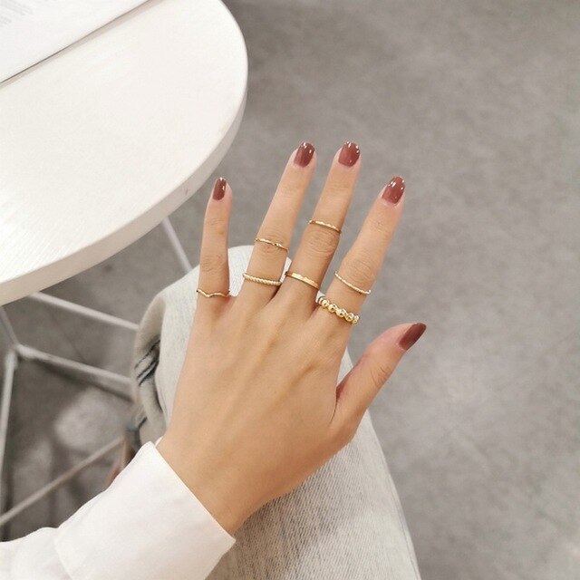 Aveuri 2023 Korea Punk 7 Pcs / Set Minimalist Smooth Gold Plated Geometric Metal Chain Rings For Women Party Jewelry