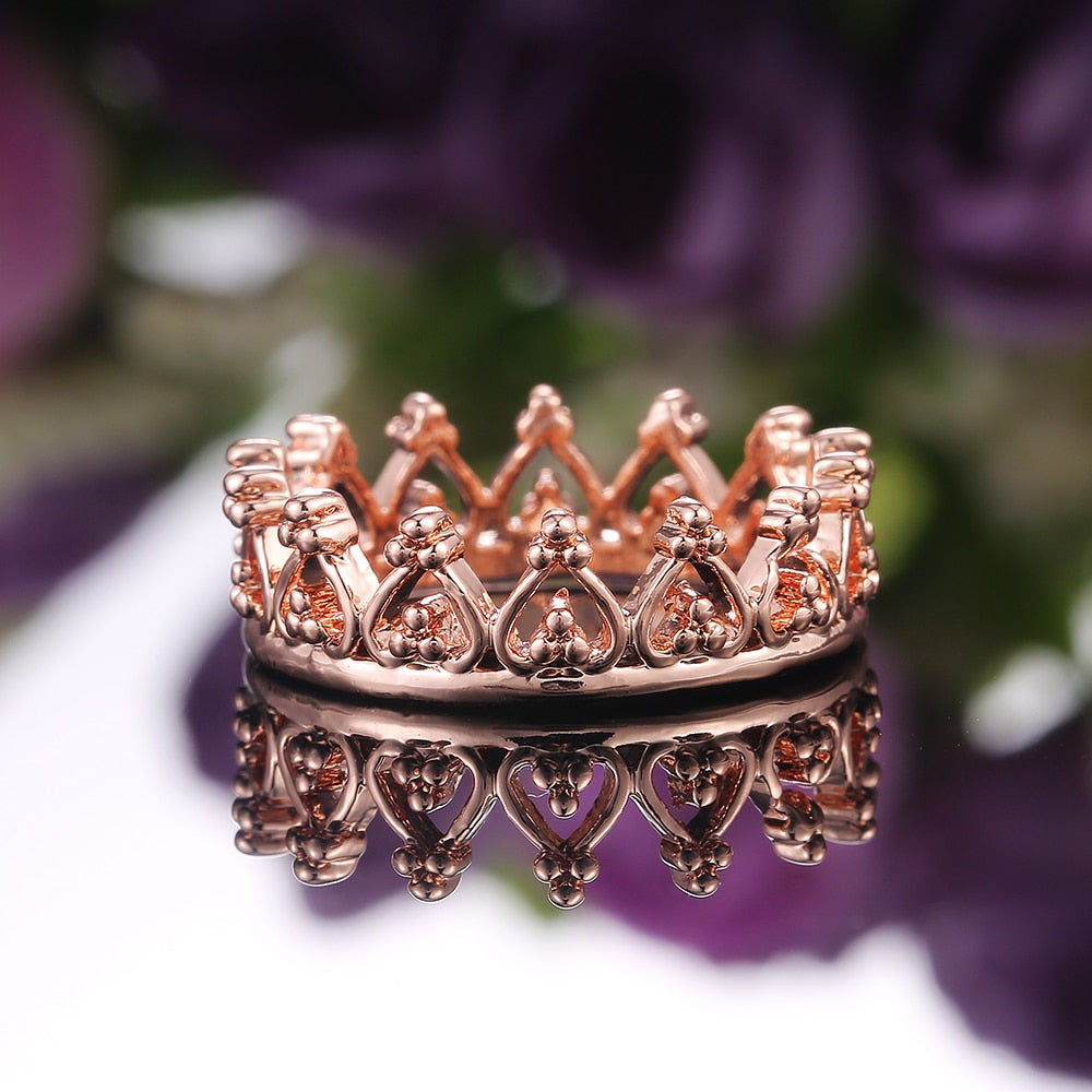 Aveuri Hot Selling Fancy Crown Women Ring Best Anniversary Girl Gift Elegant Female Dance Party Trendy Jewelry Rings