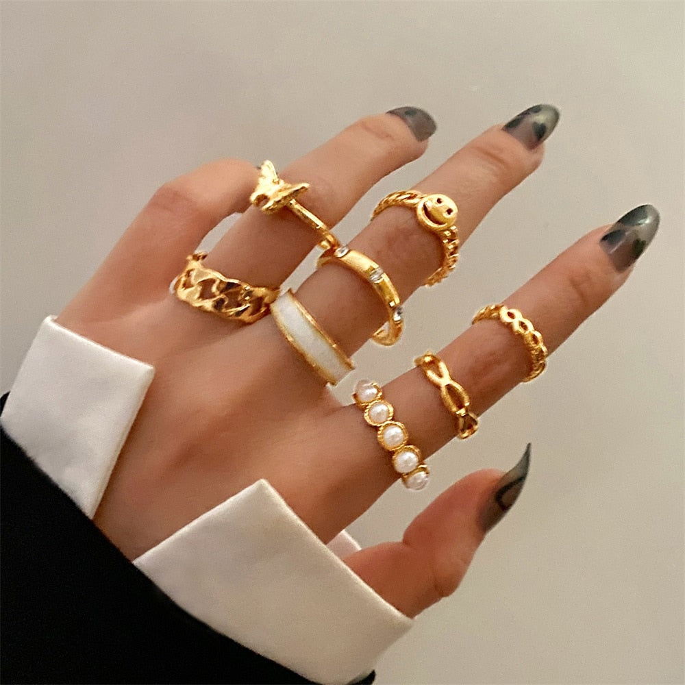 Aveuri Punk Vintage Gold Wide Chain Rings Set For Women Girls Fashion Irregular Finger Thin Rings Gift 2023  Female Jewelry Party