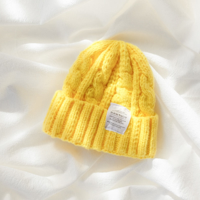 Aveuri New Winter Beanie Hat For Women Knit Cap Fashion Warm Couple Cap Lady Thread Knitted Beanie Chapeau Female Bonnet Шляпа Женская