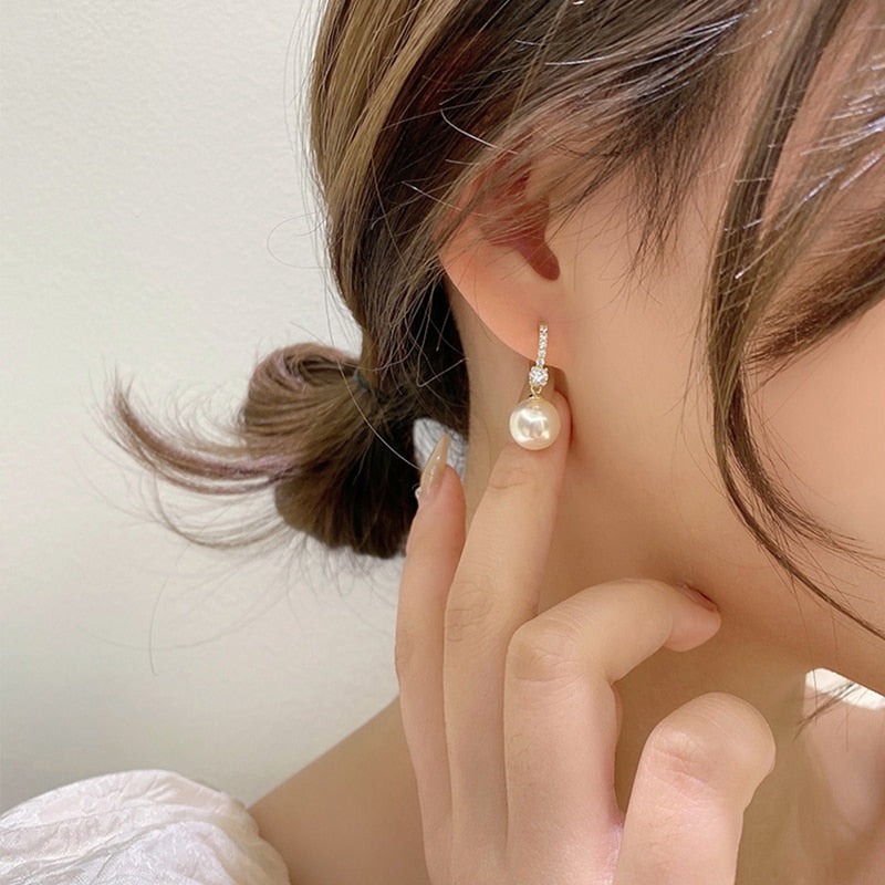 Christmas Gift Elegant Lady's Pearl Pendant Earrings Korean Fashion Jewelry Party Student Girl's Simple Accessories Sweet Earrings For Woman