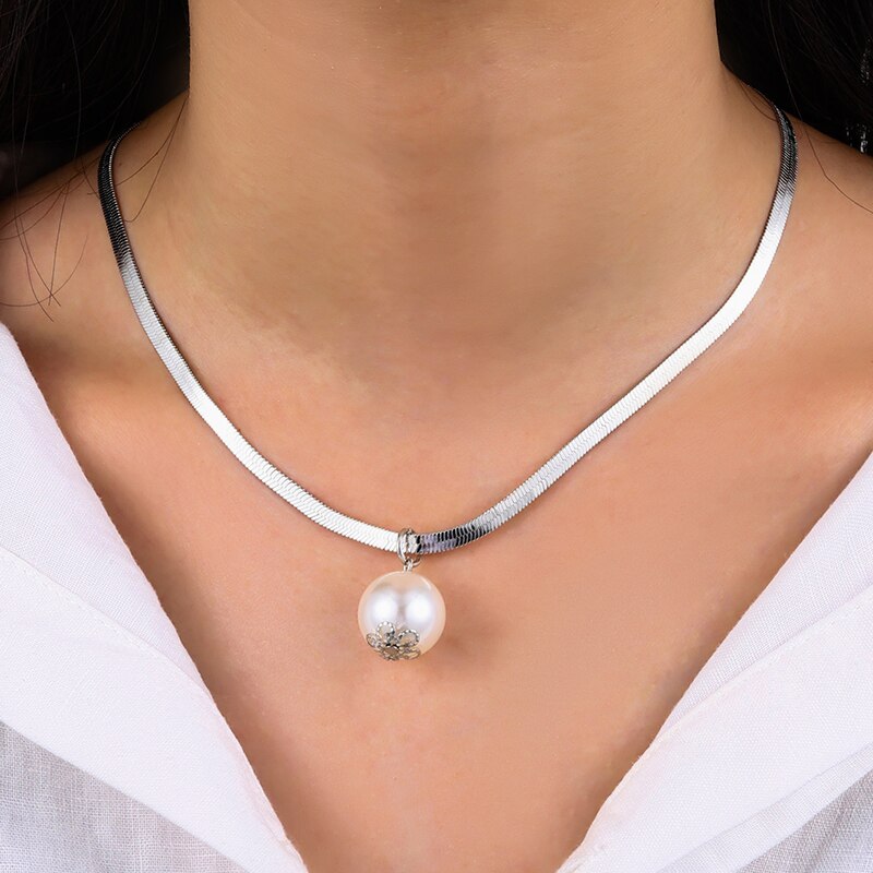 Fashion Geometric Chain Pendant Necklace for Women Girls Vintage Pearl Choker Necklaces Jewelry Statement Accessories Collier