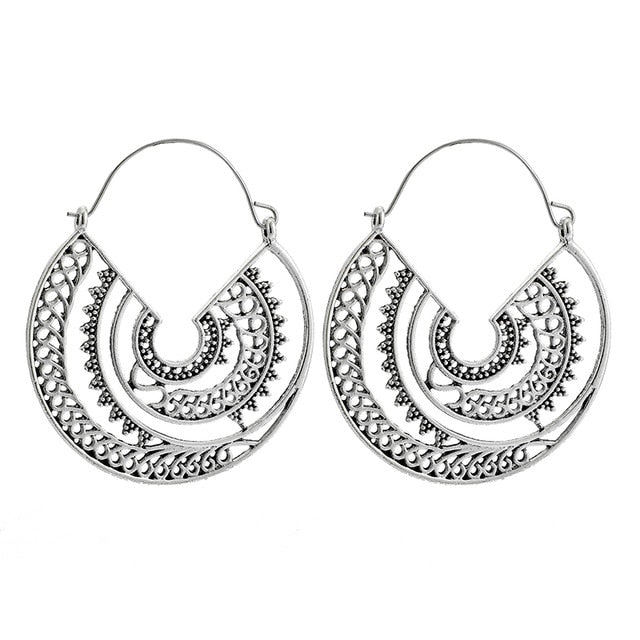 Tocona Vintage Datura Flowers Drop Earrings for Women Retro Spiral Carve Flowers Hollow Geometry Earrings Jewelry Wholesale