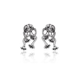 Aveuri Women Cute Frog Earrings For Girls Animal Gothic Stud Earrings Piercing Female Korean Jewelry Brincos Gift