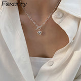 Aveuri Alloy Necklace for Women Trendy Elegant Vintage Glossy LOVE Heart OT Buckle Design Party Jewelry Wholesale