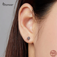 AVEURI Alloy Snowflake Ear Studs for Women Winter Romantic Dating Earrings New Fine Wedding Jewelry Hypoallergenic