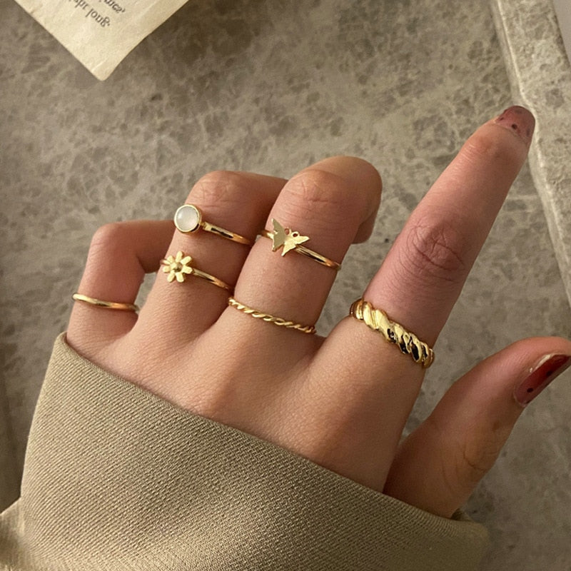 LATS Bohemian Gold Chain Rings Set For Women Fashion Boho Coin Snake Moon Star Rings Party 2023 Female Trend Jewelry Gifts