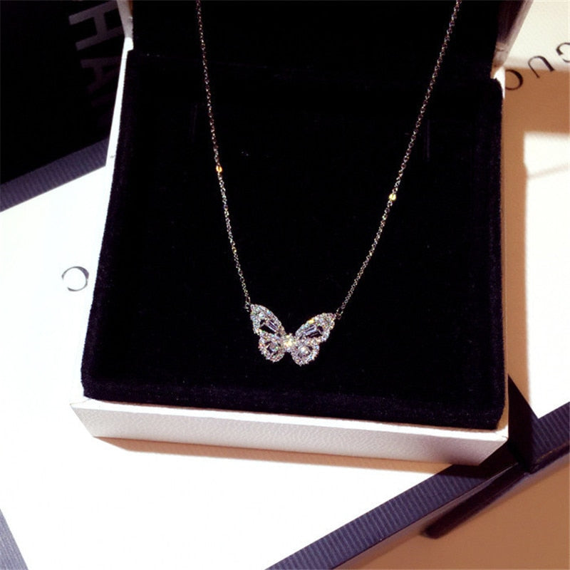 Christmas Gift Butterfly Necklaces Pendants For Women Cubic Zirconia Luxury Clavicle Chain Temperament Jewelry Necklace