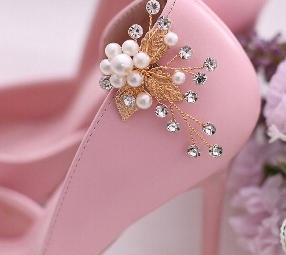 Aveuri lot Removable Bride High Heel Clip Rhinestone Wedding Shoes Buckle Women Decoration Pearls Floral Bead Shoe Clips