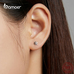 AVEURI Alloy Snowflake Ear Studs for Women Winter Romantic Dating Earrings New Fine Wedding Jewelry Hypoallergenic