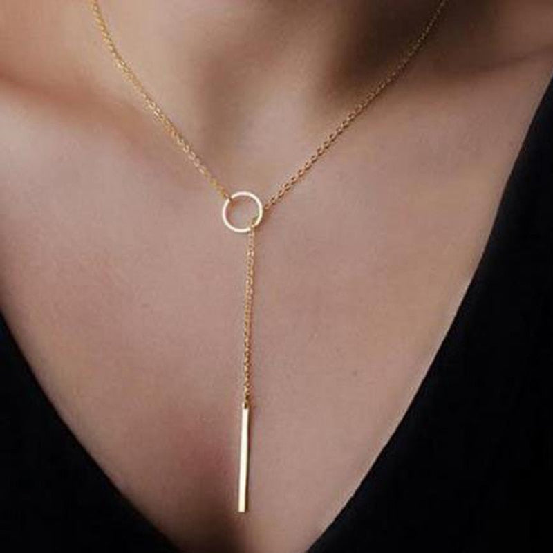Aveuri 2023 NEW Europe and the United States minimalist simple metal short necklace Gifts