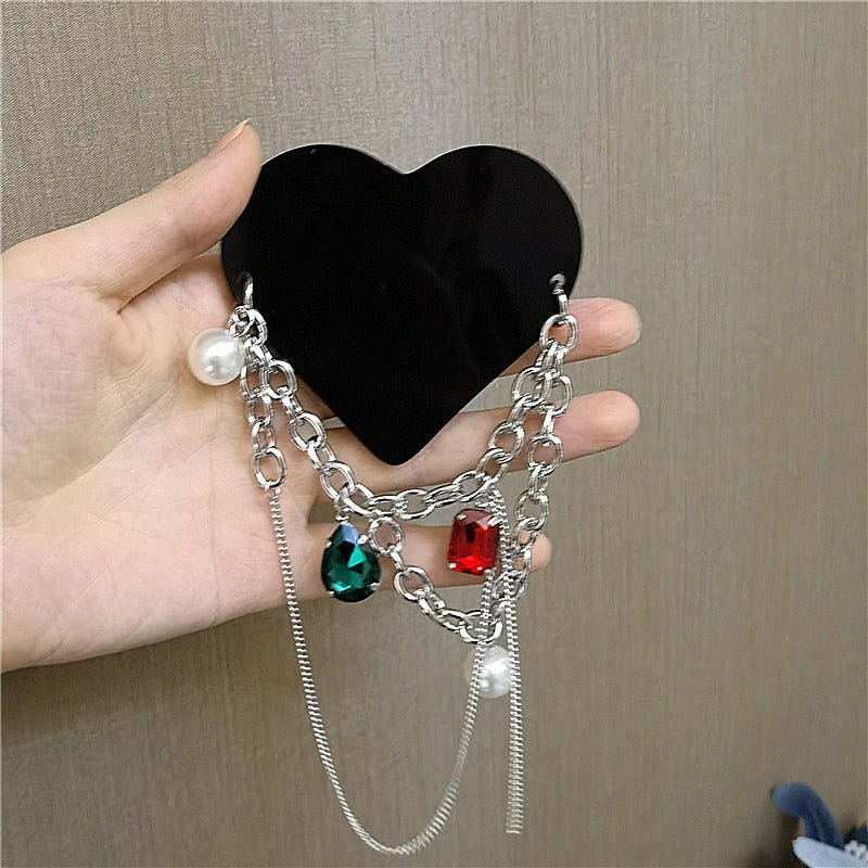 Fahsion Black Big Acrylic Love Brooch For Women Color Crystal Pearl Pendant Tassel Brooches Decorative Trend Clothes Accessories