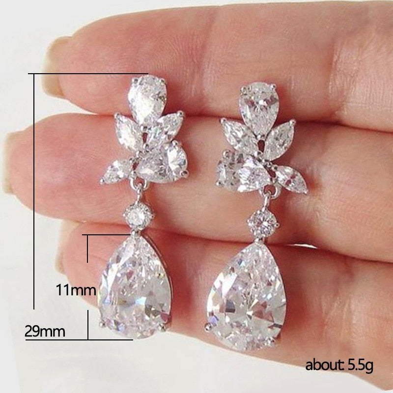 Aveuri  Crystal Drop Earrings with Bling Bling Cubic Zirconia Temperament Women Earrings High Quality Silver Color Trendy Jewelry