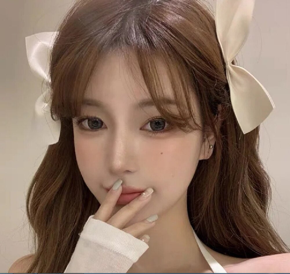 AVEURI 2022 NEW Korea Fashion Cute Black White Velvet Ribbon Bow Hairpin Side Hair Clip For Women Girl Hair Accessories