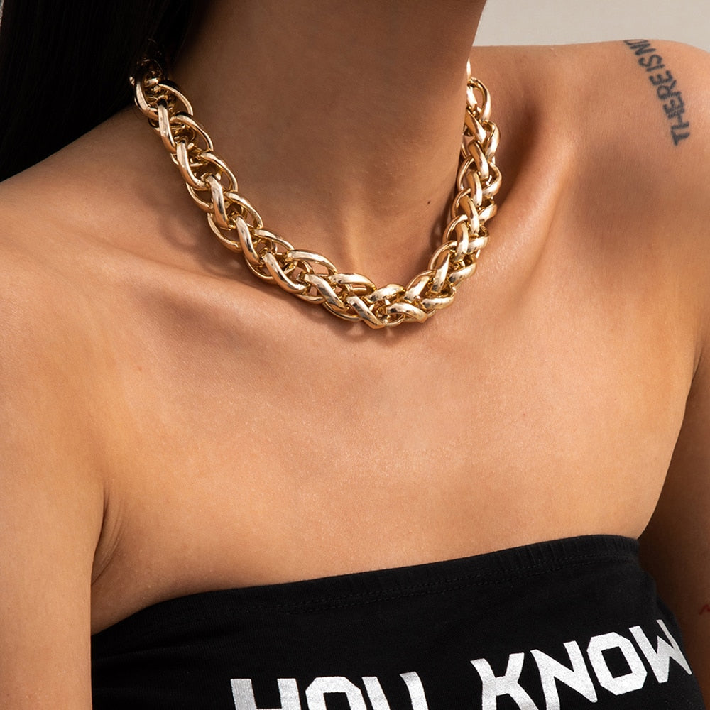 Aveuri Punk Chunky Thick Chain Choker Necklace Hiphop Asymmetric Cuban Chain on the Neck Collier Statement Party Jewelry Female