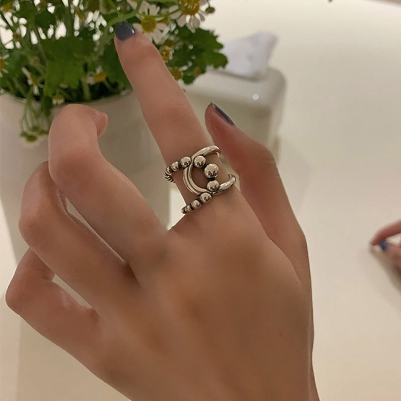 Aveuri Minimalist alloy Smooth Rings for Women New Fashion Vintage Geometric Handmade Birthday Party Jewelry Gift