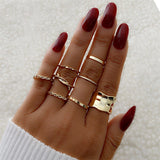 Aveuri Punk Gold Wide Chain Rings Set For Women Girls Fashion Irregular Finger Thin Rings Gift 2023 Female Jewelry Party
