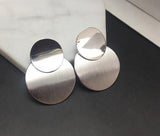 Aveuri French Retro Matte Gold Drop Earrings for Women Geometric Round Metal Dangle Earrings Fashion Jewelry Wholesale Earings
