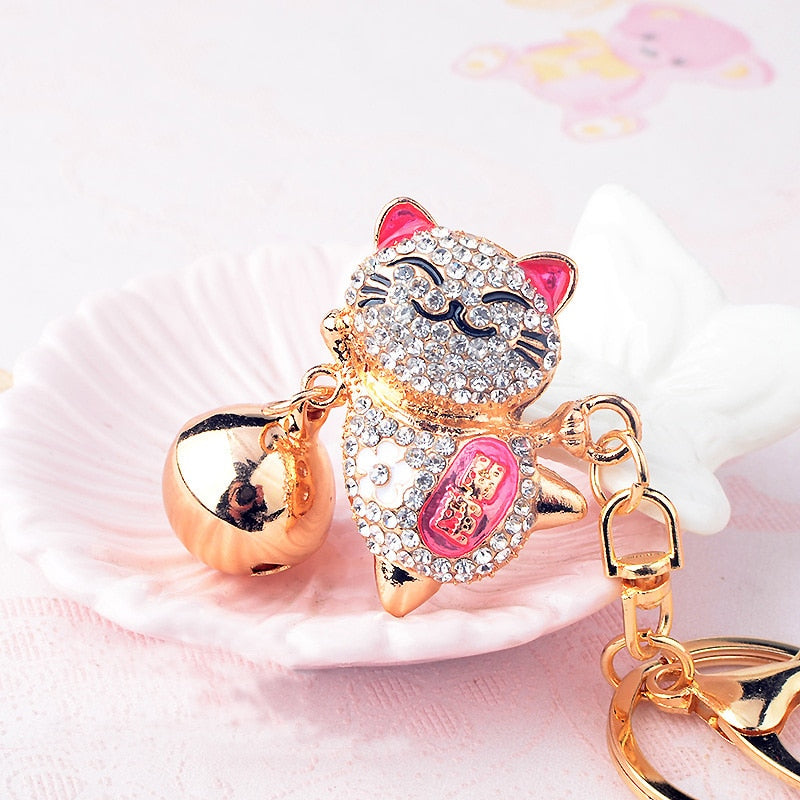 Aveuri Cute Crystal Keychain Women's Alloy Big Bell Rhinestone Japanese Lucky Cat Car Key Chain Girl Bag Pendant Jewelry Keyring Animal