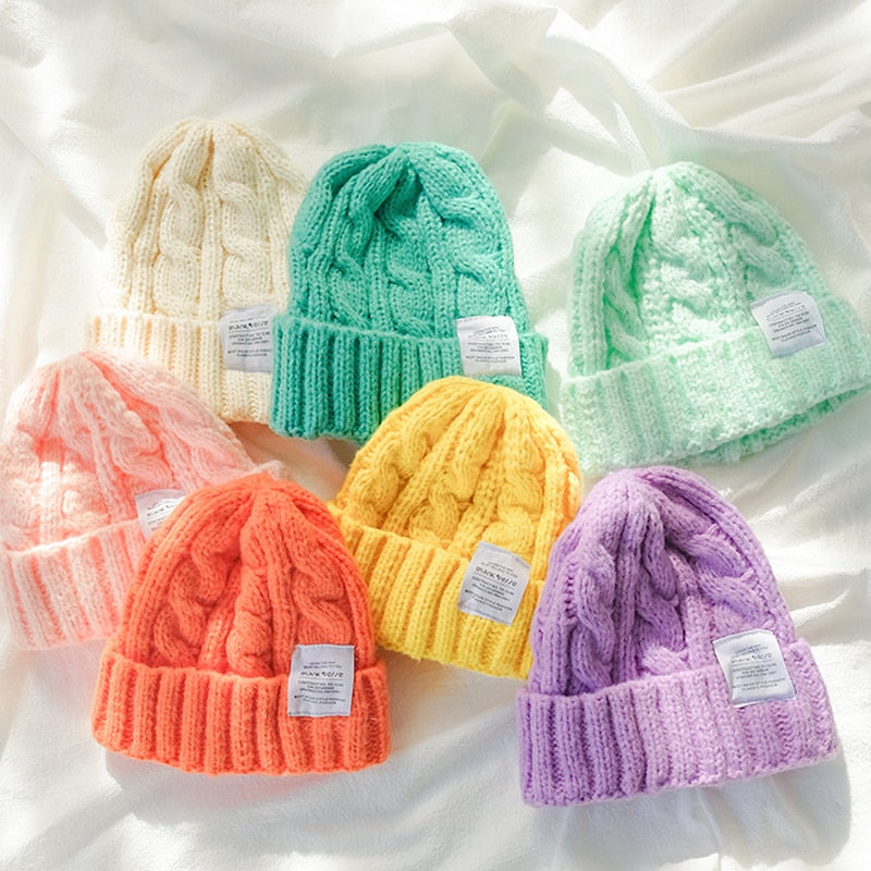 Aveuri New Winter Beanie Hat For Women Knit Cap Fashion Warm Couple Cap Lady Thread Knitted Beanie Chapeau Female Bonnet Шляпа Женская