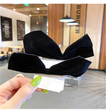 AVEURI 2022 NEW Korea Fashion Cute Black White Velvet Ribbon Bow Hairpin Side Hair Clip For Women Girl Hair Accessories