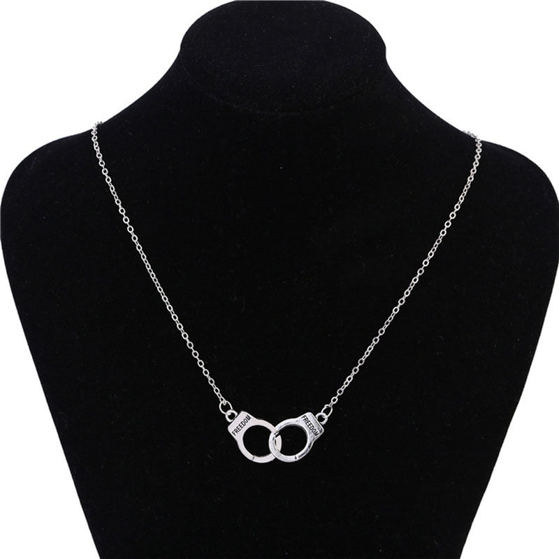 HOT Handcuff Pendant Necklace For Women Men Steampunk Fashion Jewelry Lover's Collares Valentine's Day Gifts NEW 2023
