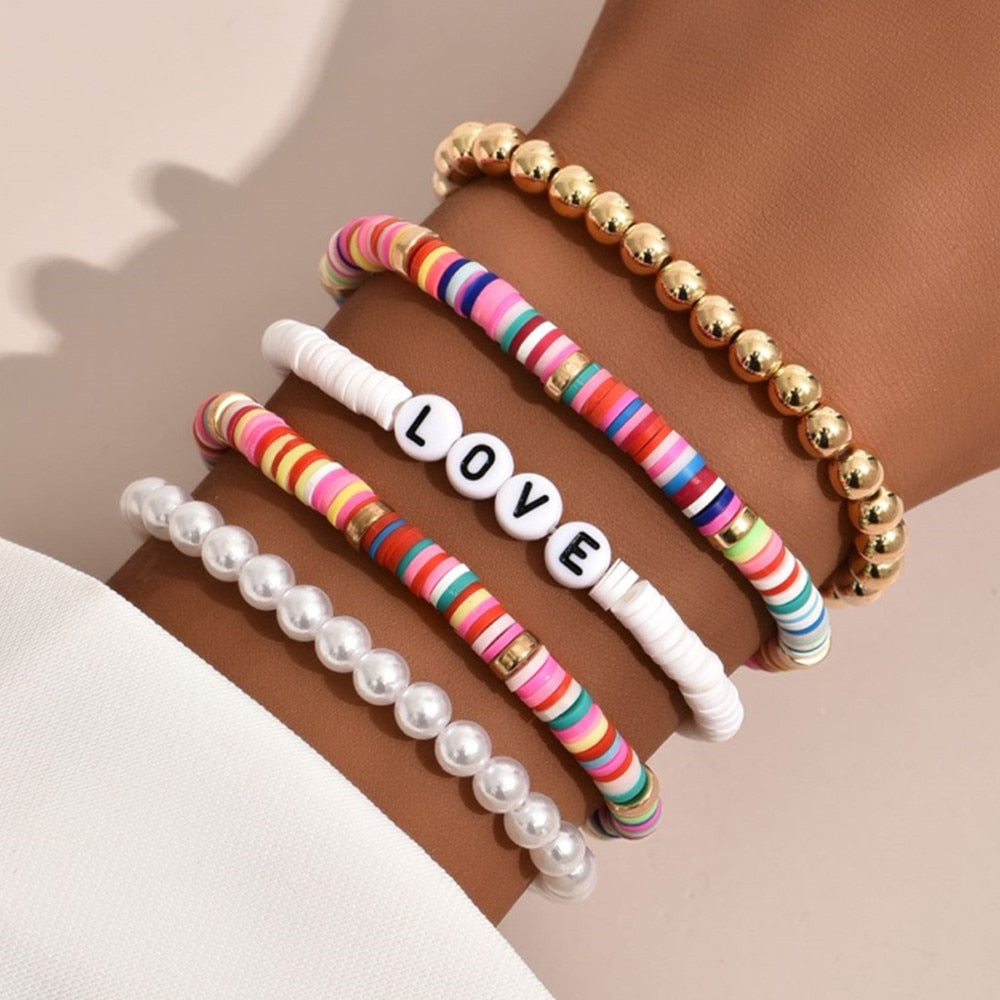 AVEURi 2023 Hamdmade Bohemian Ethnic Shell Tassel Bracelet Sets For Women Letters Imitation Pearls Multicolor Beads Bracelet Jewelry