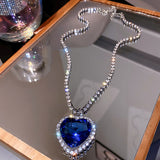 Aveuri Romantic Rhinestone Diamond Big Blue Love Necklace Heart Pendant Necklace For Women Luxury Crystal Choker Necklace Collar Jewelr