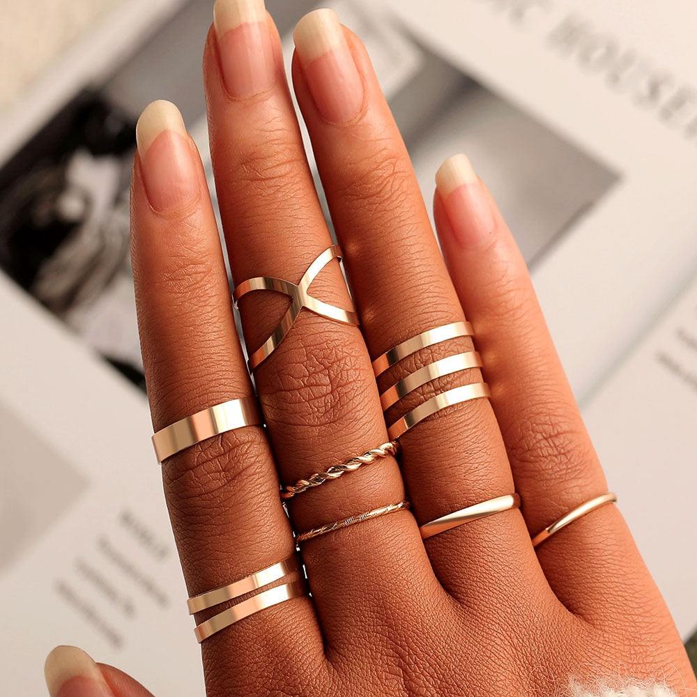 Aveuri Punk Vintage Gold Wide Chain Rings Set For Women Girls Fashion Irregular Finger Thin Rings Gift 2023  Female Jewelry Party