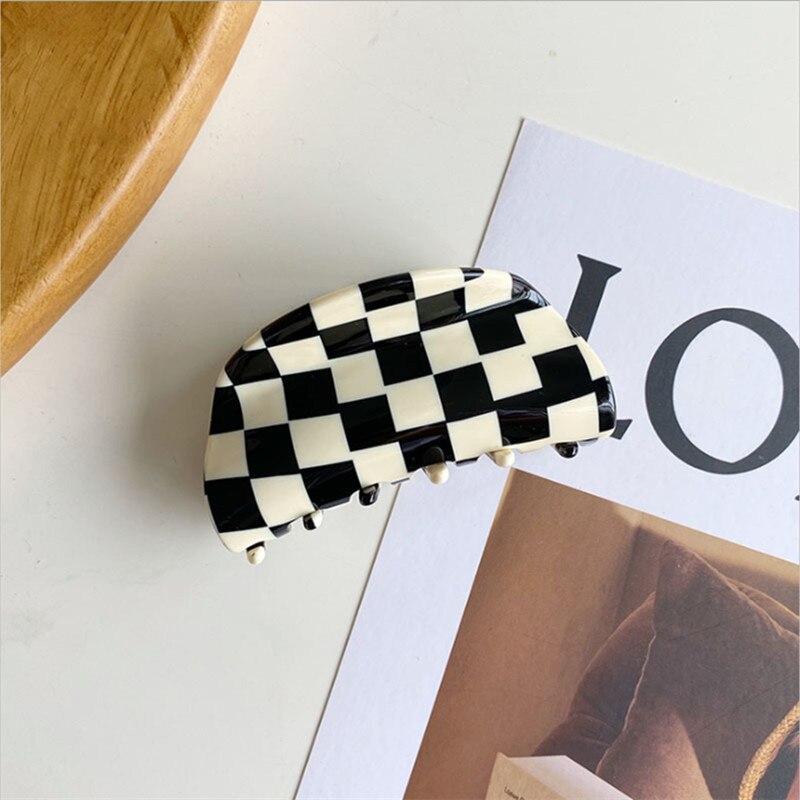 Boutique Black And White Checkerboard Acetate Hair Claws Catch Shark Clips Fashion Hair Accessories Women Cute Hairpin Headband