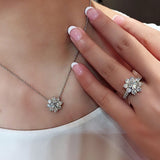 Graduation Gift Luxury Flower Necklace with AAA Cubic Zirconia Temperament Sweet Women's Necklaces Eternity Wedding Jewelry 2023 Trend