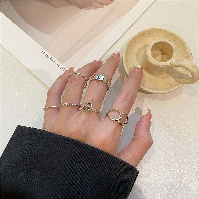 Christmas Gift 2/4/6/7pcs/set Simple Fashion Personality Punk Style Inlaid Zircon Square Ring Chain Heart-shaped Combination Set Ring Female