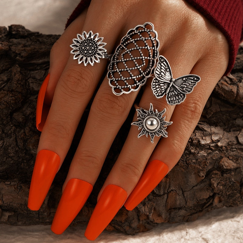 Aveuri 4pcs/sets Vintage Silver Color Butterfly Ring Sets for Women Hollow Geometroc Sun Flowers Party Jewelry Anillo 17325